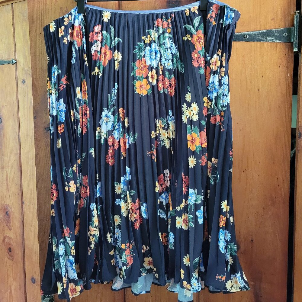 Anthropologie Floral Pleated Skirt